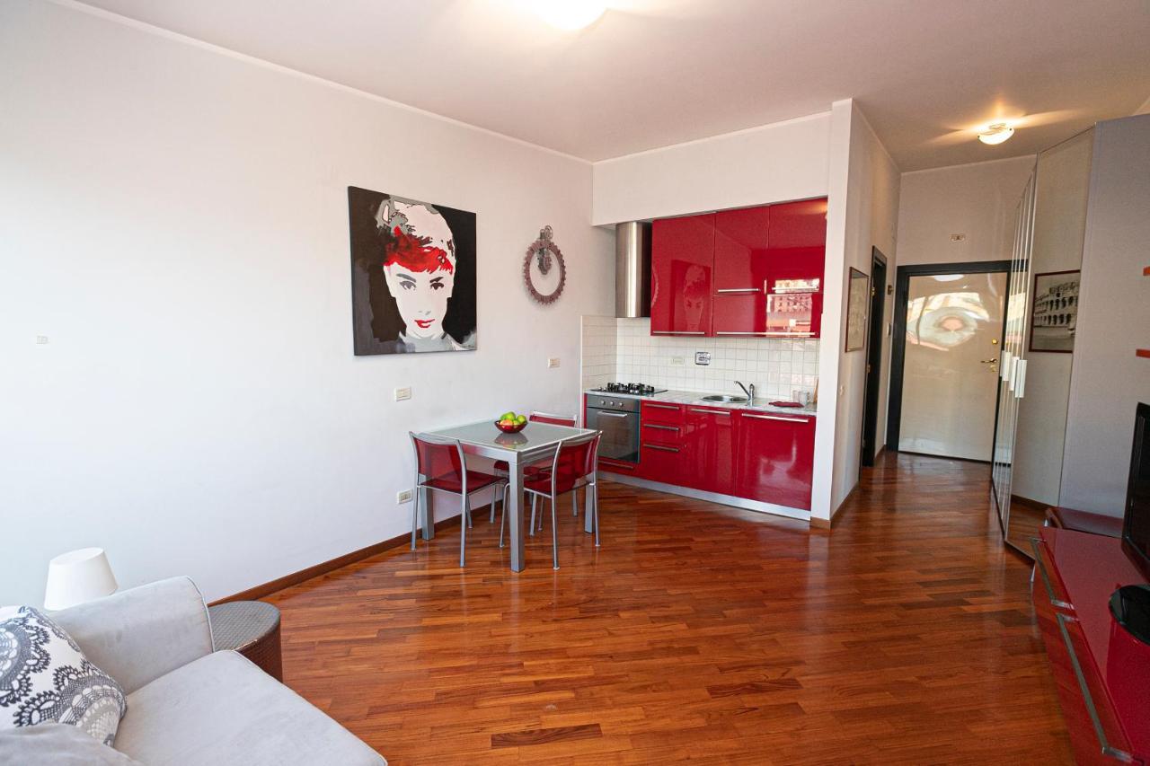 Real Italian Estate - Red Coral Apartment Genoa Ngoại thất bức ảnh