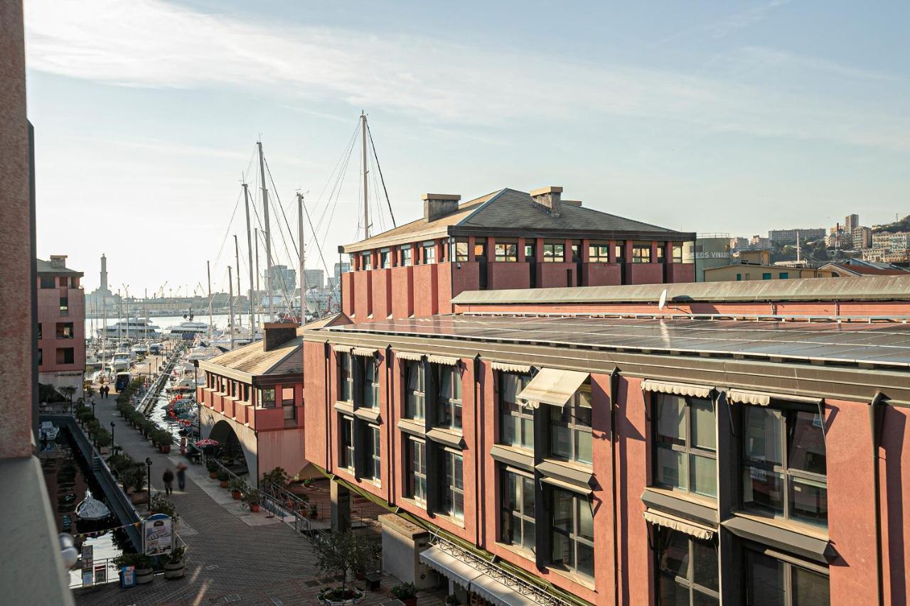Real Italian Estate - Red Coral Apartment Genoa Ngoại thất bức ảnh
